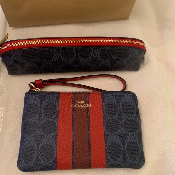 Coach Varsity Collection - Picture 8 of 9